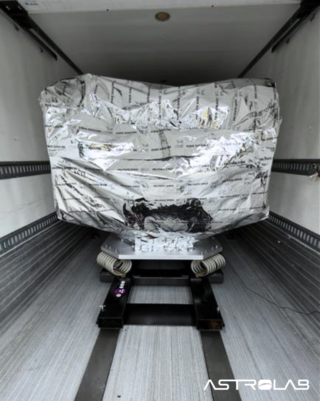 【FLIP探测车运抵Element U.S. Space & Defense开展
