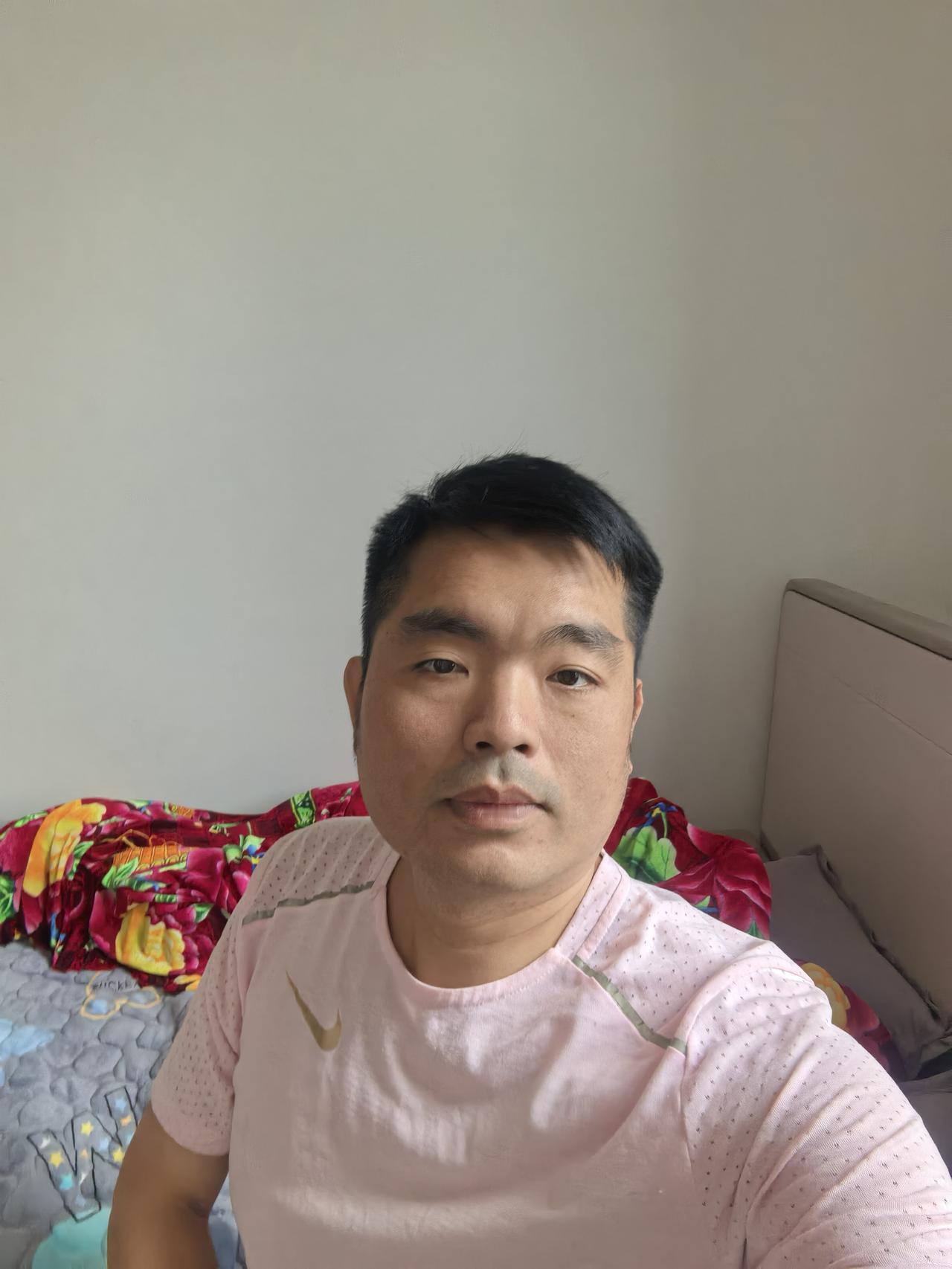 时间过的真快，转眼间又到年初六了，现在村里的年味时间越来越短，10年前农村每次过