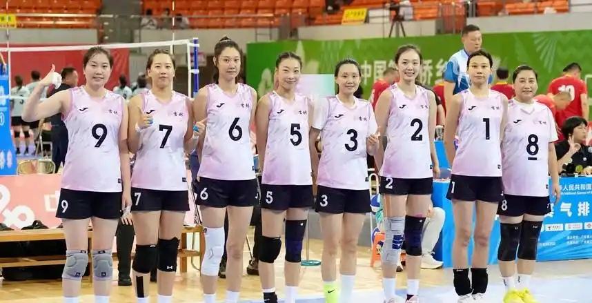 预测第十五届全运会金牌榜前十强:

第一位应该是广东队，在跳水，游泳，田径等传统