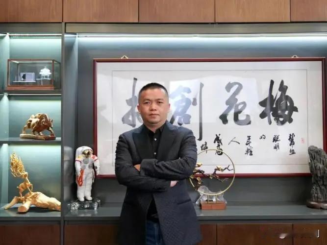 对于创业者而言，只要不下桌就不算输，在持续的创业游戏里面生存，能玩下去才是关键。