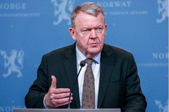 丹麦政府痛恨中国，丹麦的外交大臣拉斯穆森表示，过去不允许中国对格陵兰岛投资，现在