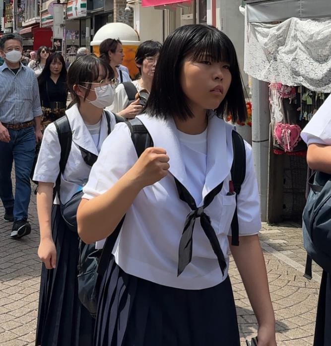 你以为日本人最勤奋？很多人可能都误会了
提起日本人，很多人的第一印象都是两个字：