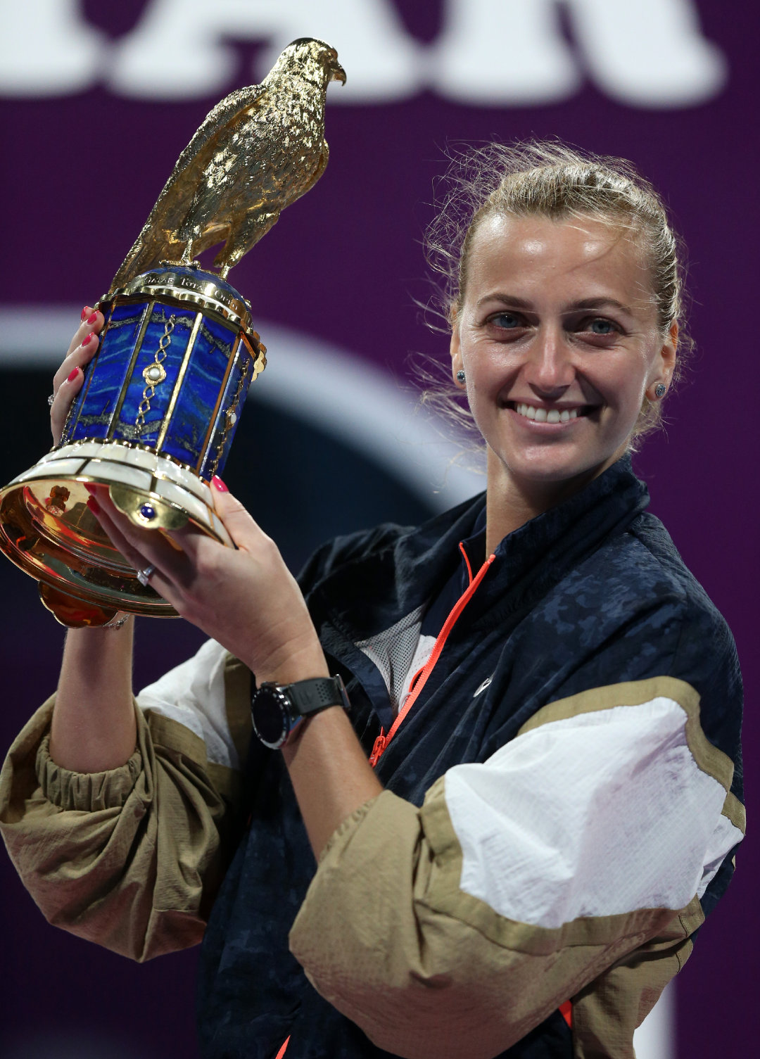 美周一谈2021年卡塔尔网球公开赛，科维托娃在决赛以6-2/6-1横扫穆古鲁扎，