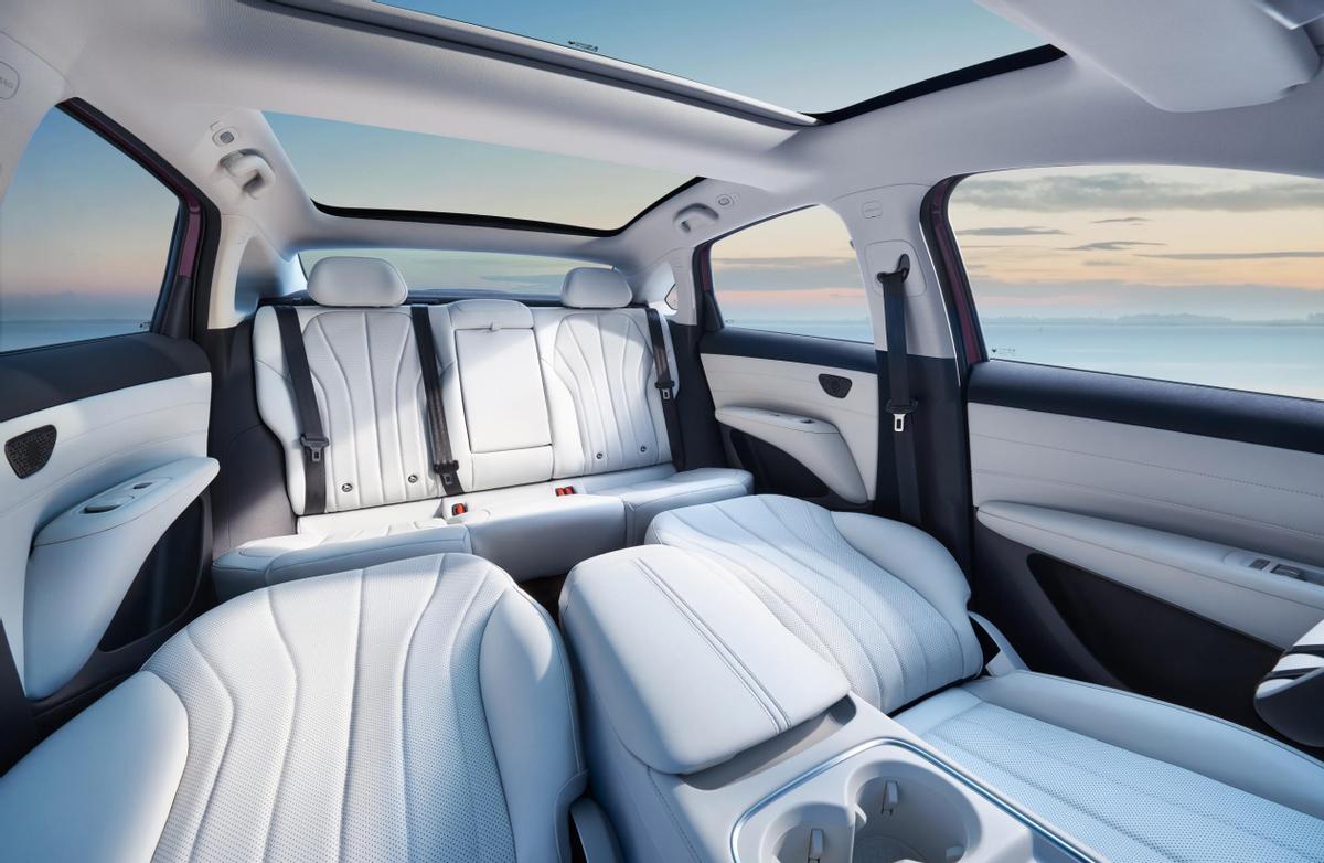 老司机看底盘：极狐S3的安全配置堪比豪车
开车十几年，见多了事故，对车的安全性特