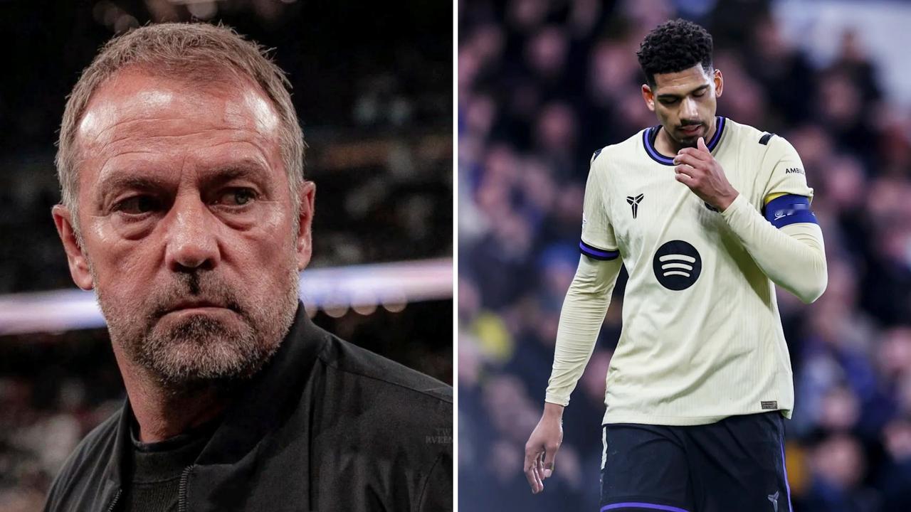 巴萨已明确表示不会为合同只剩六个月的球员支付转会费，除非他们的母队愿意免费放人。