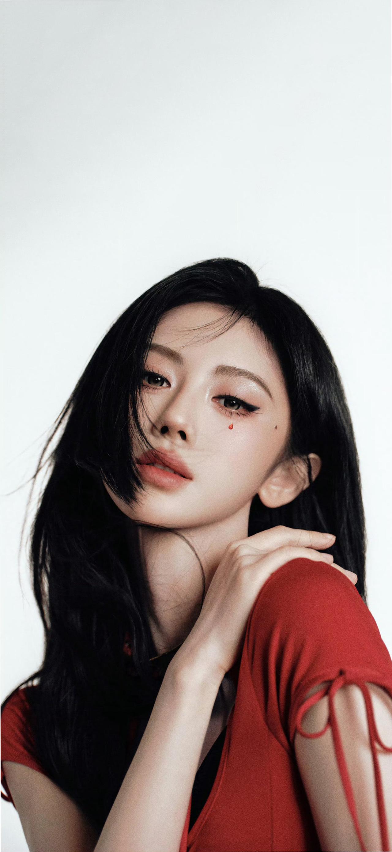 美女壁纸-第5792期-鞠婧祎