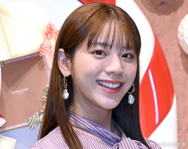 【贵岛明日香宣布怀孕】日本模特、演员贵岛明日香（30）于7月13日通过Insta