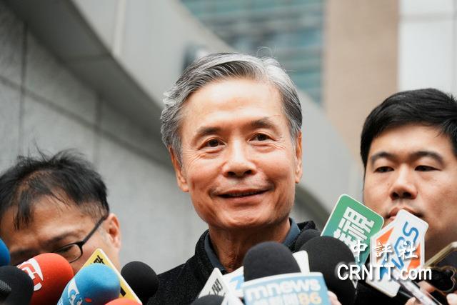 金溥聪否认自己是美方棋子，不回应马英九是否失智
国民党前秘书长金溥聪31日前往刑