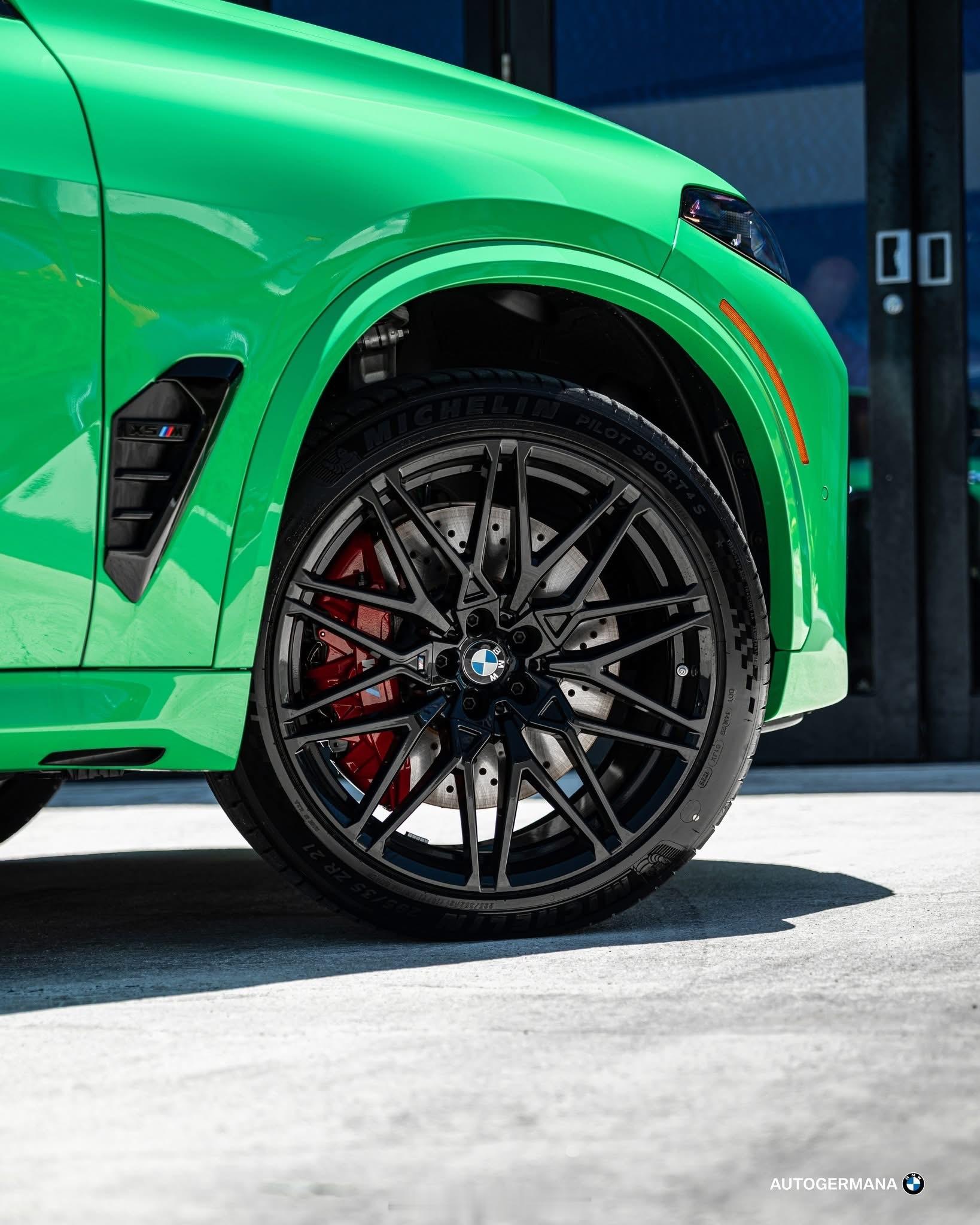 公路之王🚀🚀🚀💚💚💚信号绿涂装2026款BMW X5M Compet