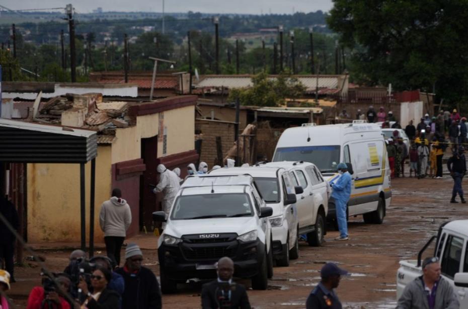 血腥惨案！南非酒吧遭12人疯狂扫射，9死10伤竟是三周内第二起
 
12月21日