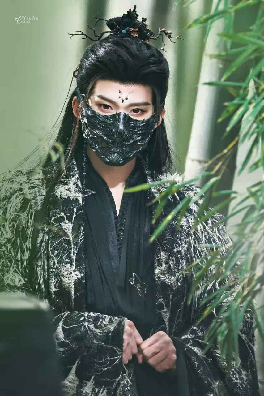 导儿，今天不发个原始帧真的说不过去了啊。[春游家族]║闫桉║月鳞绮纪║源无获║厉