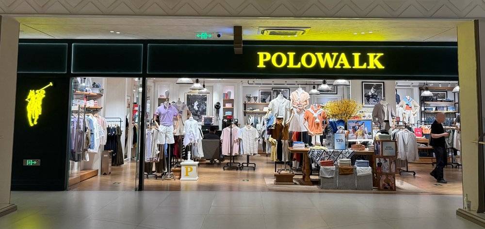 POLOWALK们正在收割中年男人