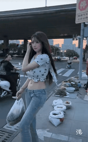 这瓜看着就甜！妹妹在哪买的？求同款！