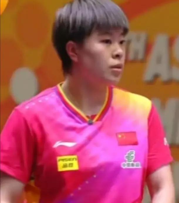 亚锦赛女团第二盘，王艺迪3-1胜边松景，五大惊喜：

1：王艺迪主动让球，球品获