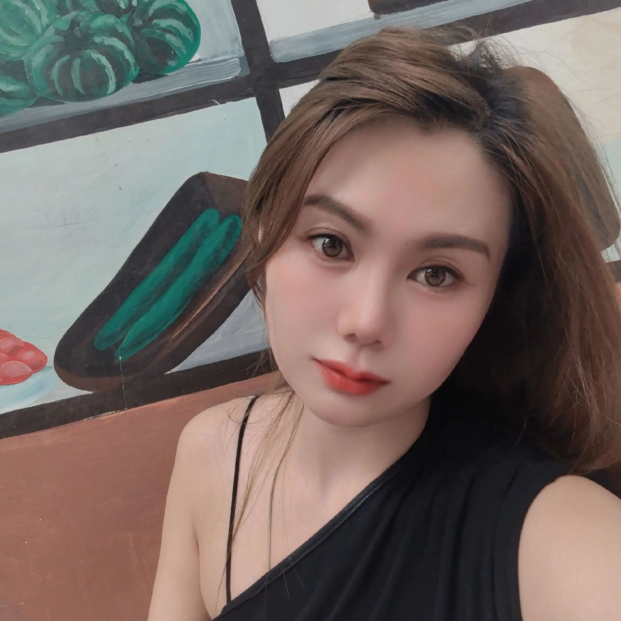 当年意气风发的你 什么也听不进去 正如现在沉默寡言的你 什么也说不出来