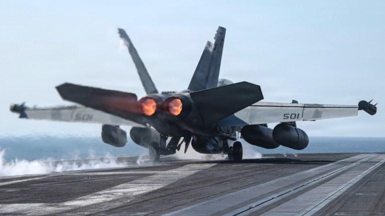 普京笑了：战争让俄石油和天然气收入翻倍，特朗普后悔了放出狠话

由于美伊以战争推