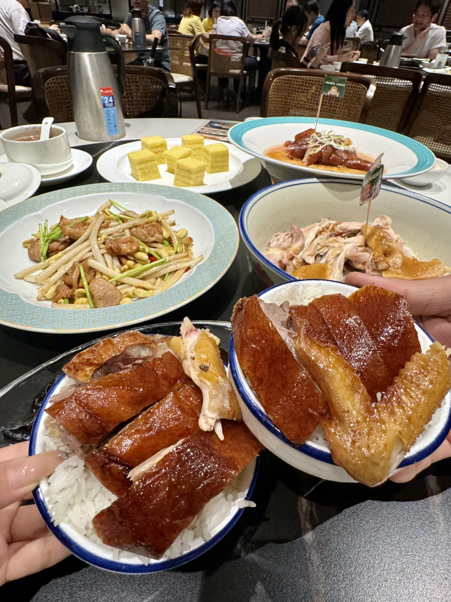 佛山吃过三次以上的…座无虚席的粤菜！！