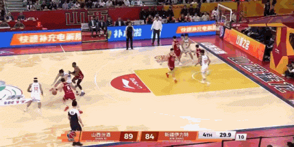 迪亚洛不愧是得过NBA扣篮大赛冠军的人
这动态天赋在CBA绝对是独一档的……
今