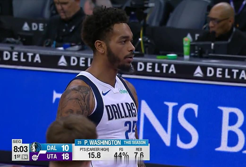 AD不打，空位只剩小内一个，但基德的点名大法常规时间差点帮助球队收下比赛，可惜最