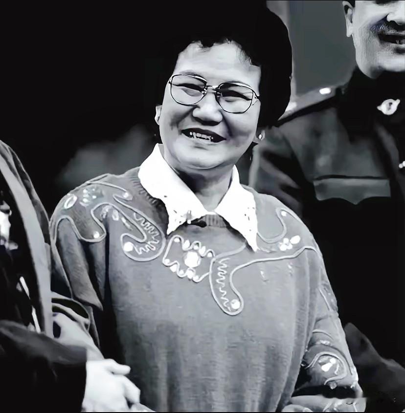 读懂赵丽蓉的二婚：最好的感情，从不是甜言蜜语

看过赵丽蓉的一生，才懂成年人最踏