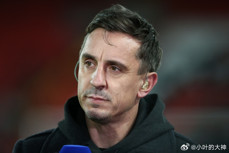 内维尔：切尔西需要引进一名顶级门将，还有顶级中后卫和中锋3月3日讯 在切尔西1-