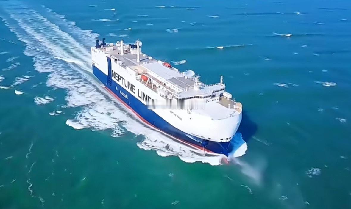 海上“停车场”！“福州造”汽车滚装船试航，可容纳4200辆车 