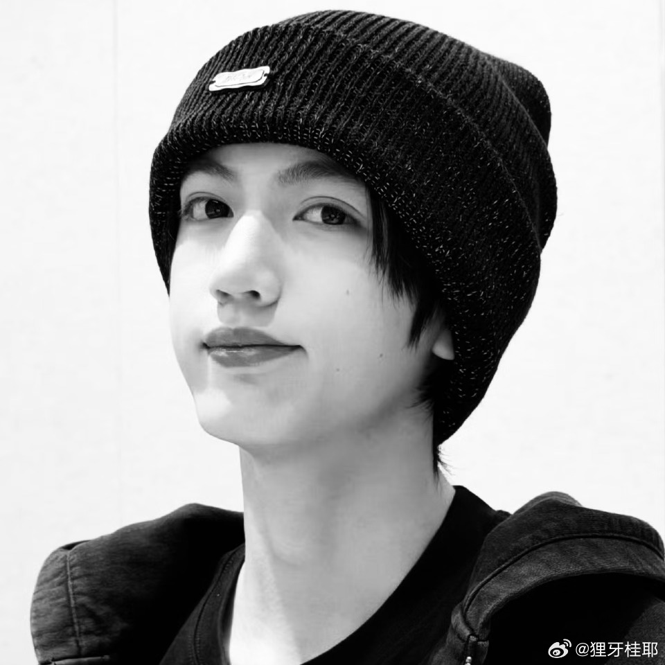 🖤🩶  专栏 · 圆圆呀