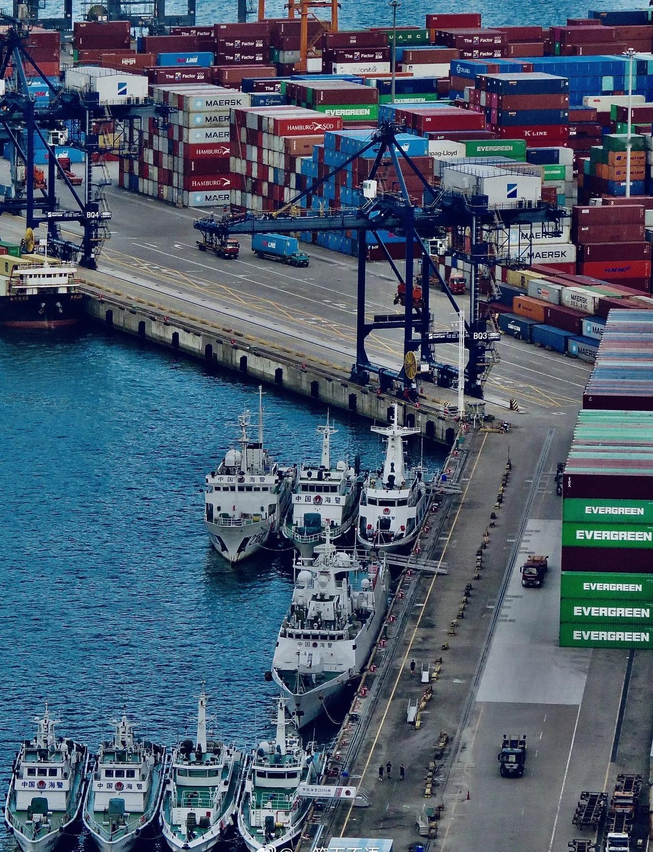 中外舰闻[超话]盐田港的海警船21555[打call]俞敏洪感谢关心烽火问鼎计划