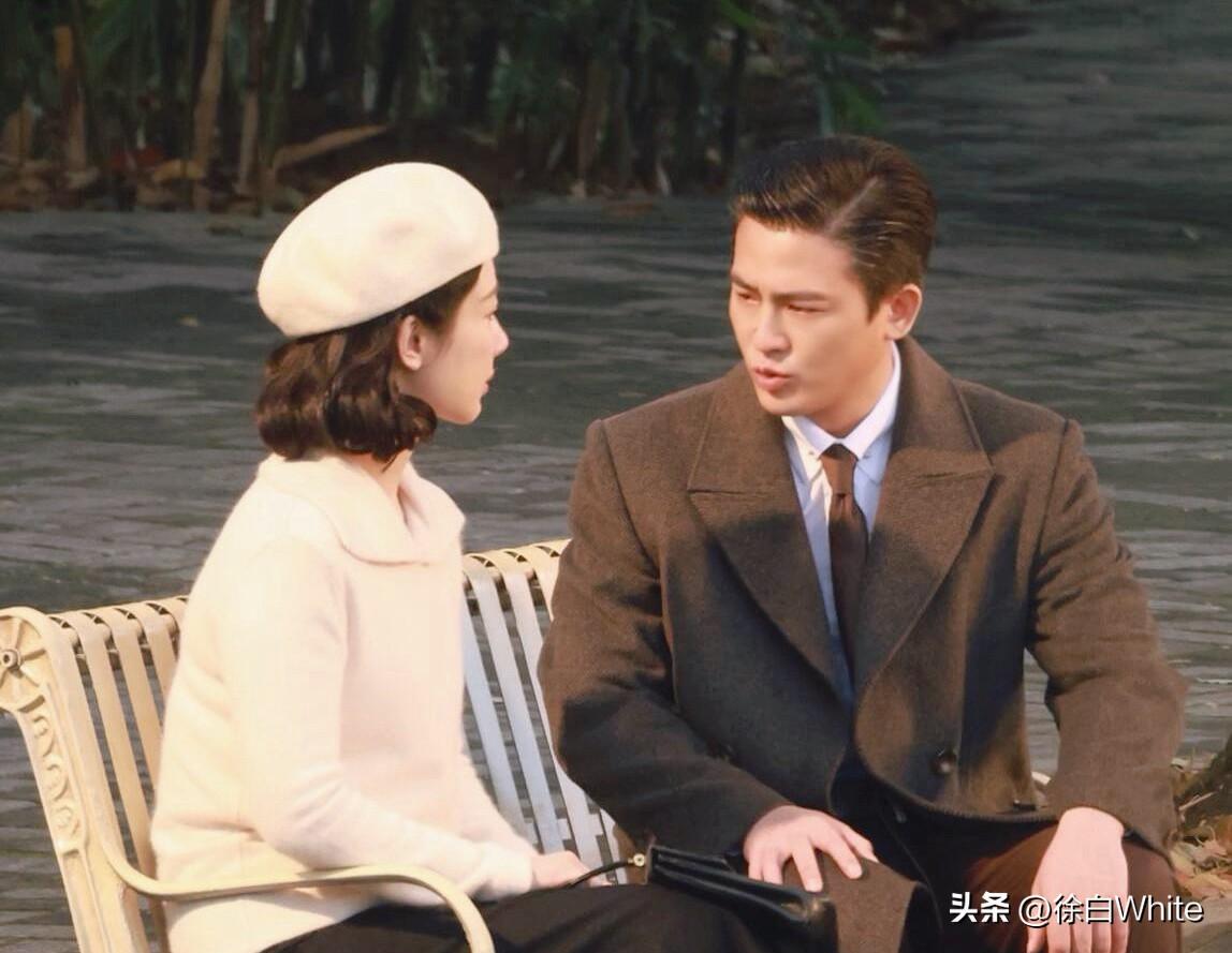 3月19日，杨紫街头跟欧豪拍分手戏
看杨紫红眼泪目，欧豪一脸不耐烦看杨紫挽留他的