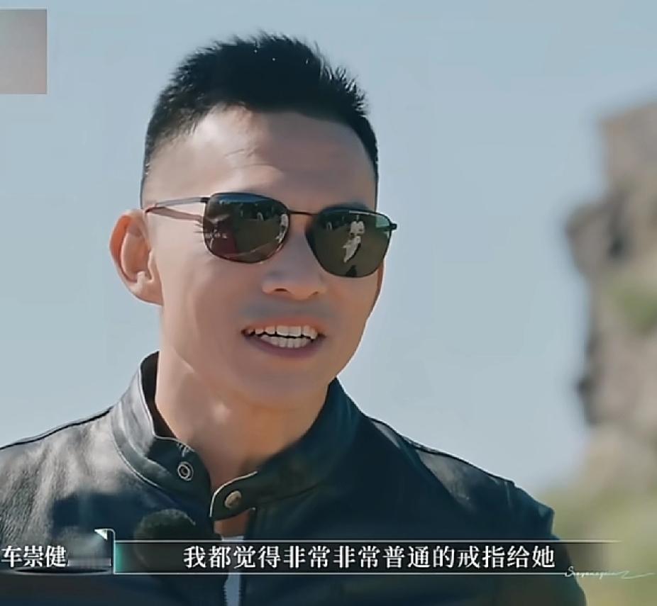 爱到最后真的看良心。
原来第一次求婚买的戒指，只是一场服从性测试，李施嬅怎么可能