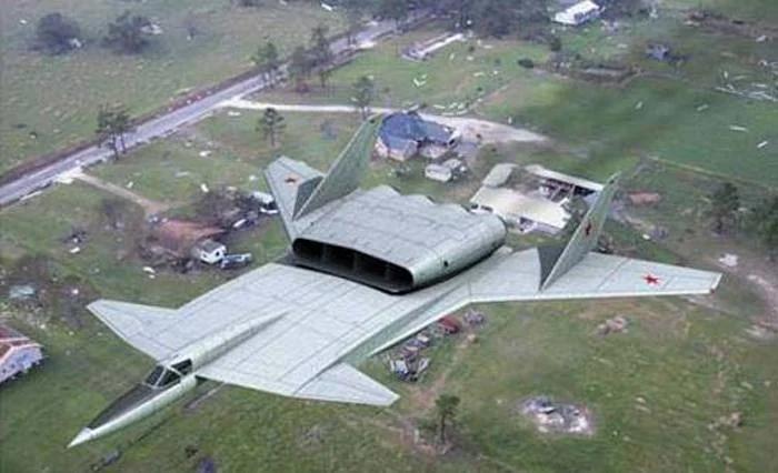 冷战时期的苏联军工，永远不缺天马行空的疯狂设计！今天给大家介绍一款极度冷门、颠覆