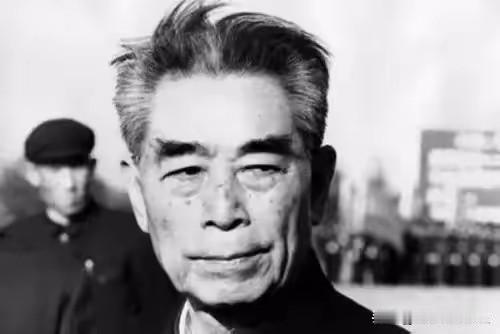 还记得五十年前的1月8日？是敬爱的周恩来总理逝世的日子。

当整个中国在寒风中静