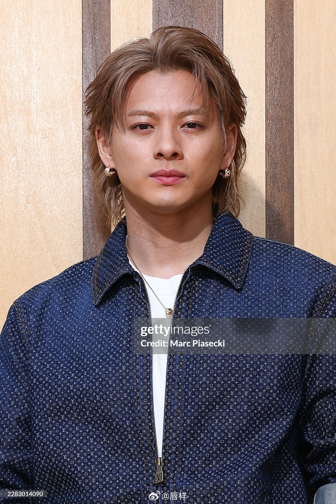 平野紫耀出席Louis Vuitton 2027春夏男装秀，来自G社生图。 