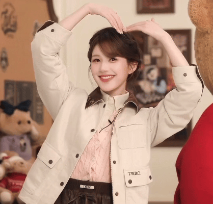 赵露思直播状态，这不就是阿音时期，美晕了 