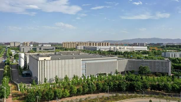 注册企业超过一万家、算力产品超过2000项、接入大模型超过300个，这些数字背后