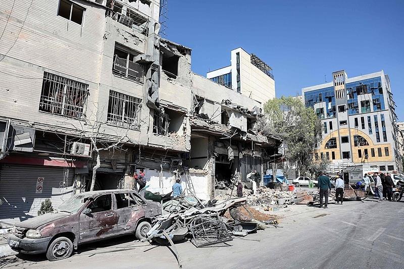 2026年3月初的中东硝烟中，伊朗“真实承诺-4”行动的精准反击，让世界看到了不