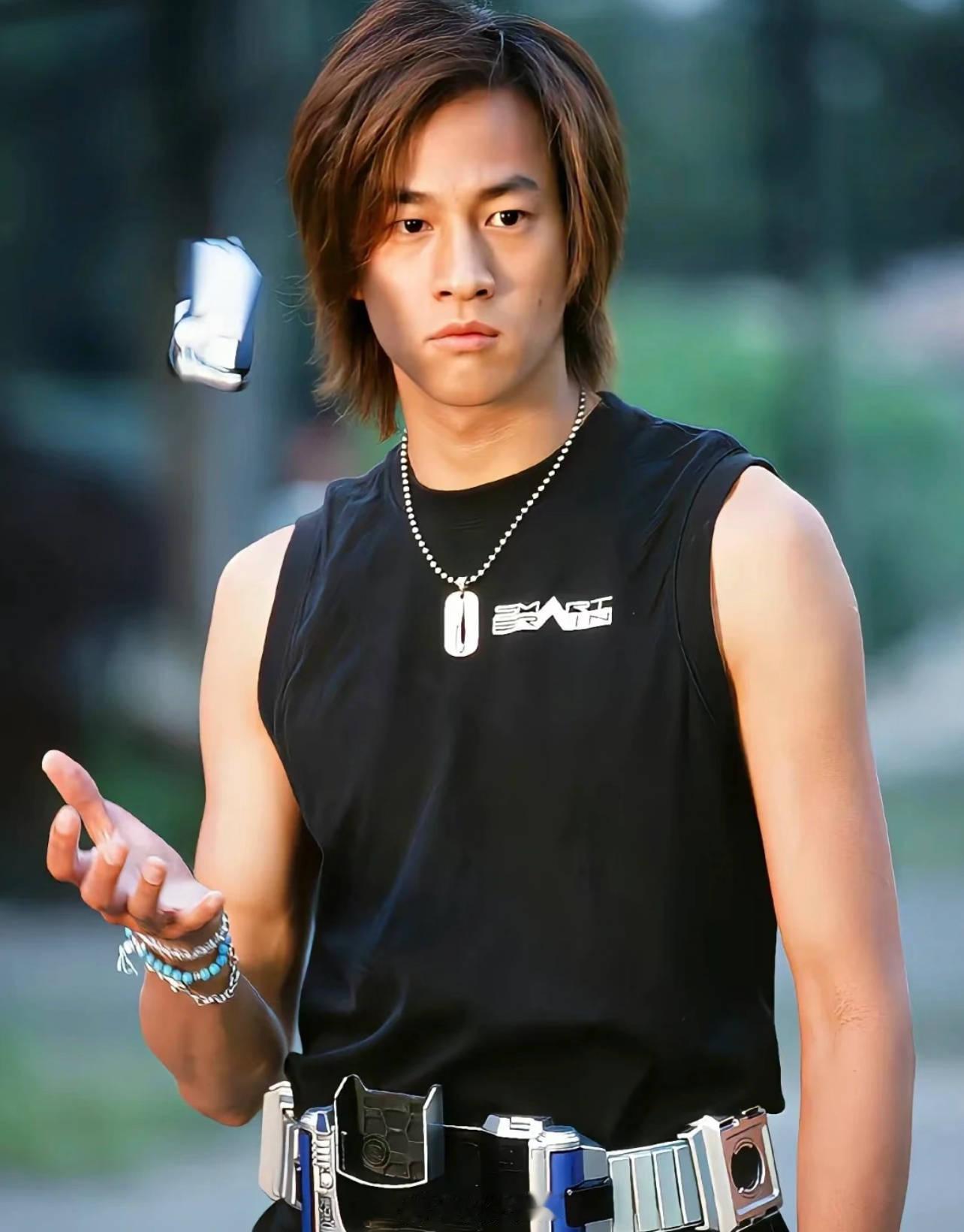 何润东狂接商务这波属实是“步惊云”在家坐着数钱，云师兄都没他会“接”广告！半个月