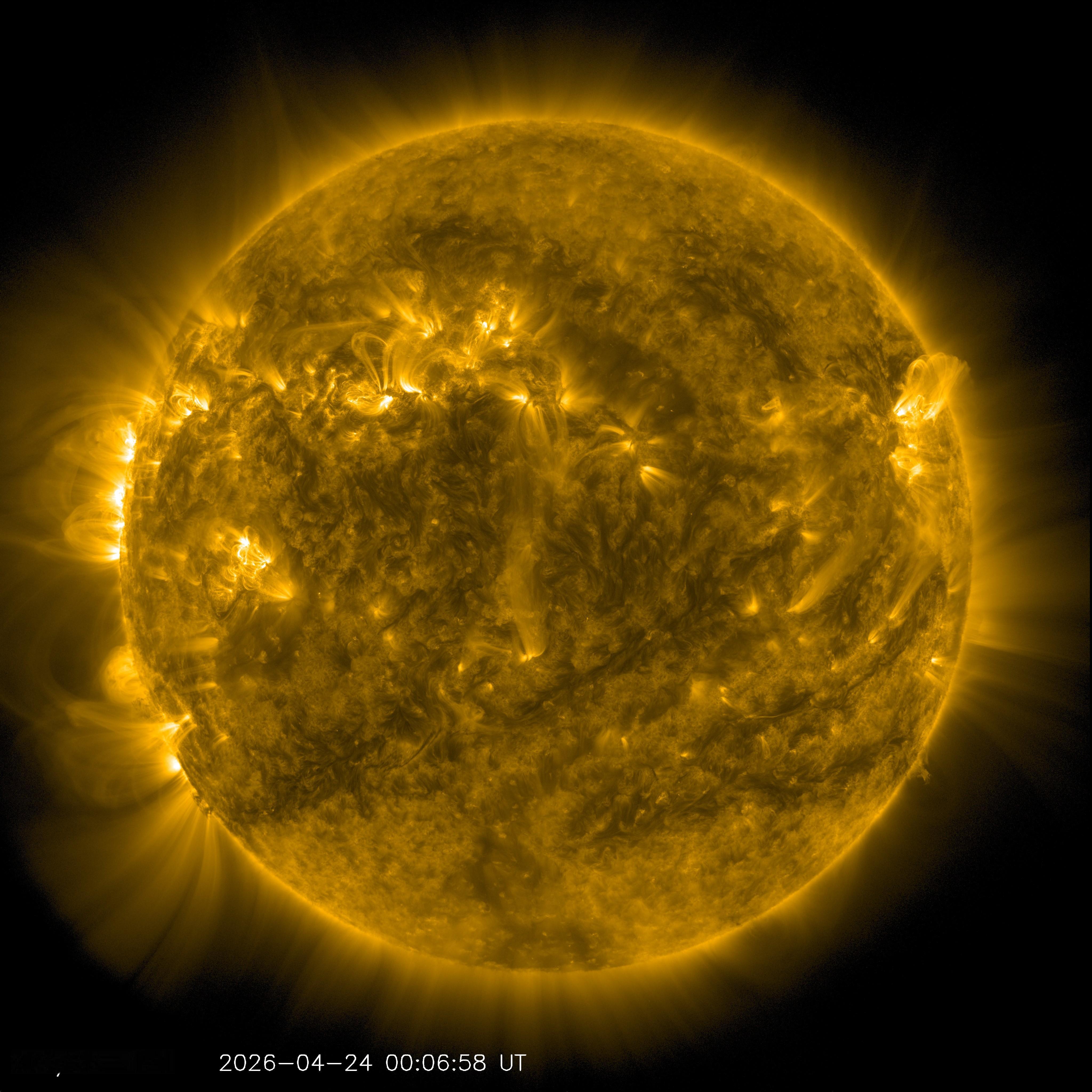 早安，今日的太阳。 