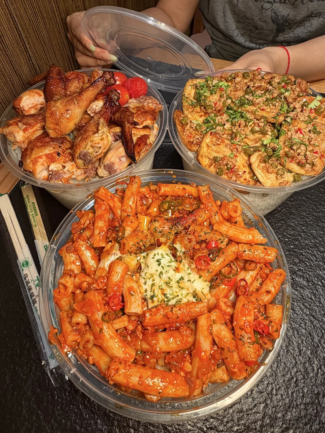 谁能帮我从万家丽打包这个。。。。。