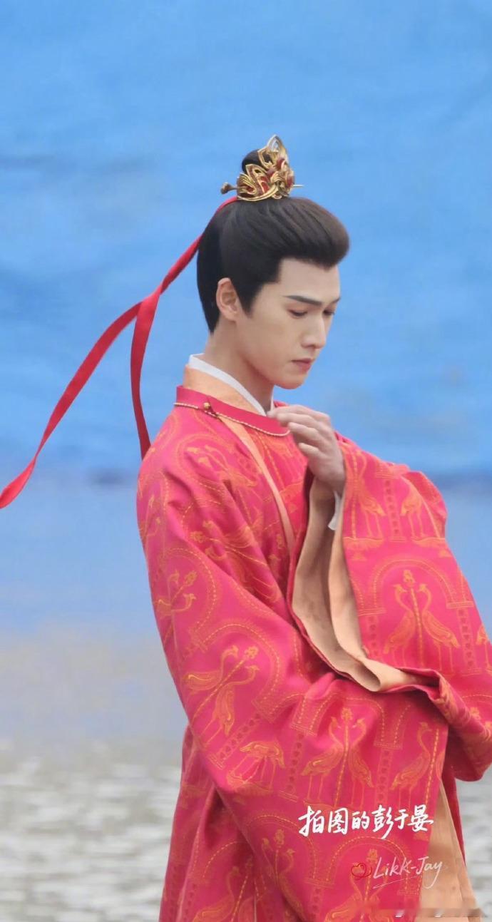 李昀锐尚公主红衣婚服路透李昀锐尚公主言尚婚服路透 李昀锐《尚公主》红衣婚服路透，