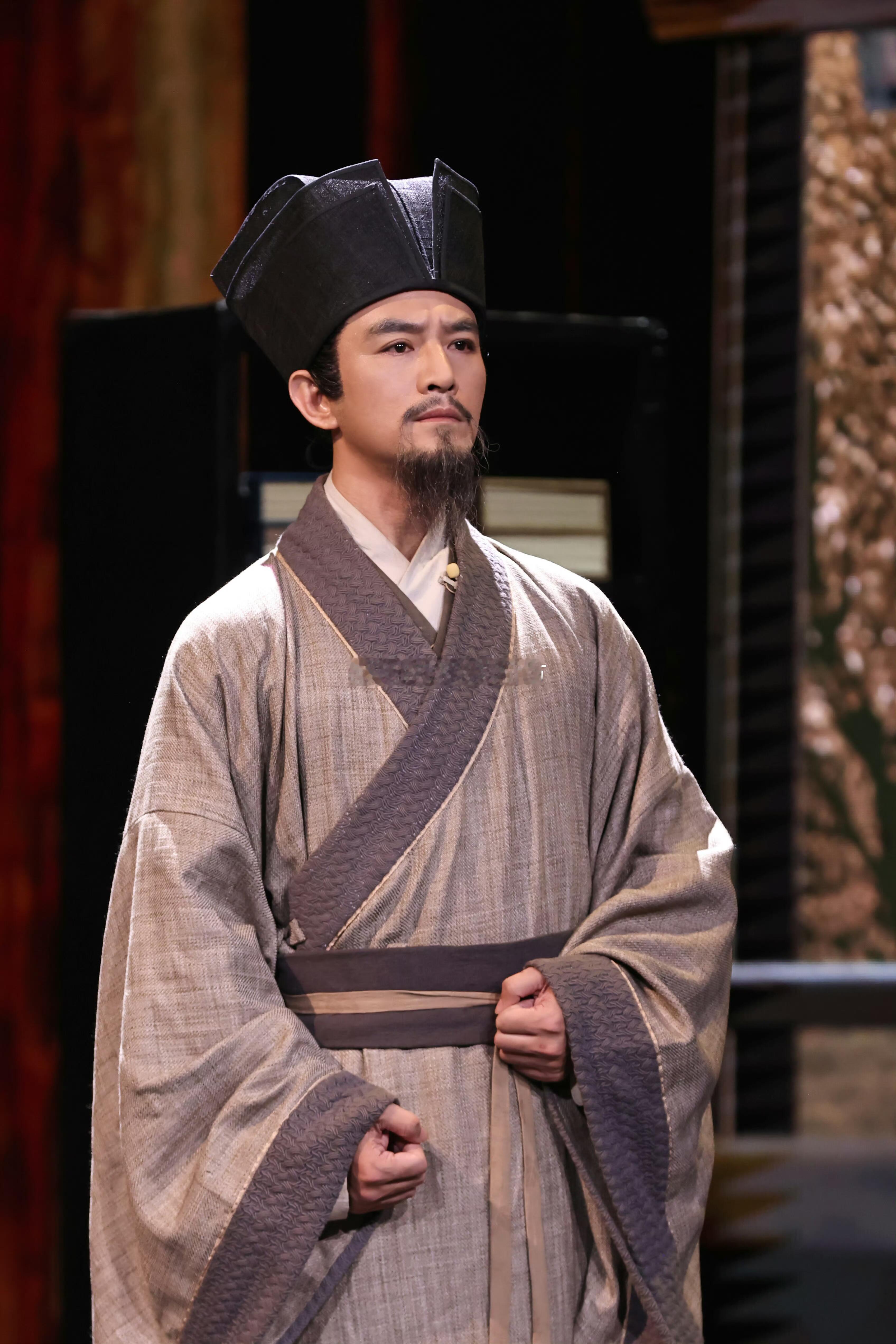 黄轩用3滴泪还原司马光19年黄轩3滴泪演出司马光三重心境被黄轩这段表演狠狠戳中！