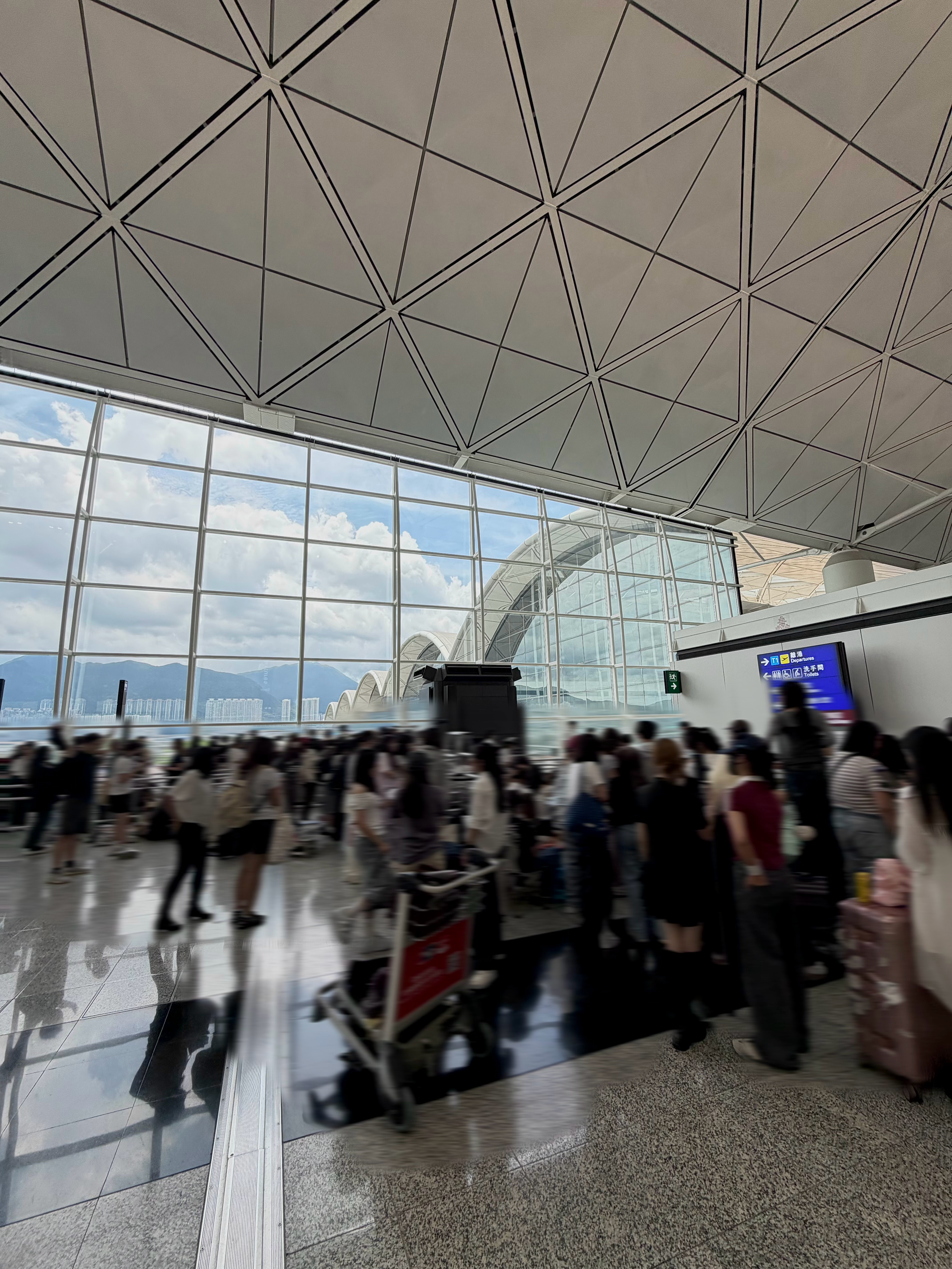 兄弟你们应该不是来接吊4吧(´◔ ∧´◔)╯ 