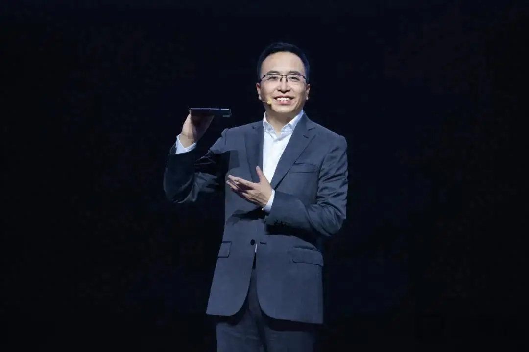 【荣耀前CEO赵明辟谣加入智界消息 荣耀前CEO赵明加入智界？假消息！】8月12