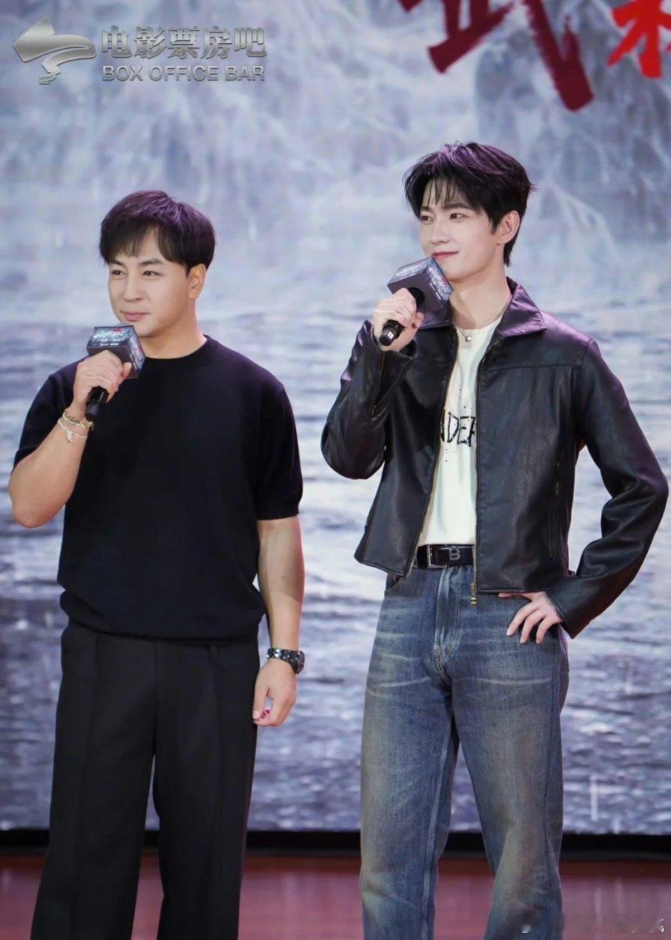 雨霖铃的武打动作是释小龙的团队啊，才发现他俩都演了展昭