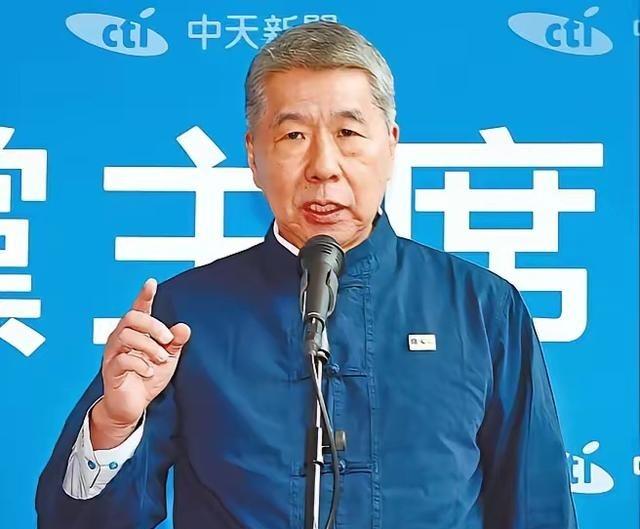 张亚中曾说：国民党有四种，第一是美国国民党，代表人物是朱立伦，主张亲美，一切都从