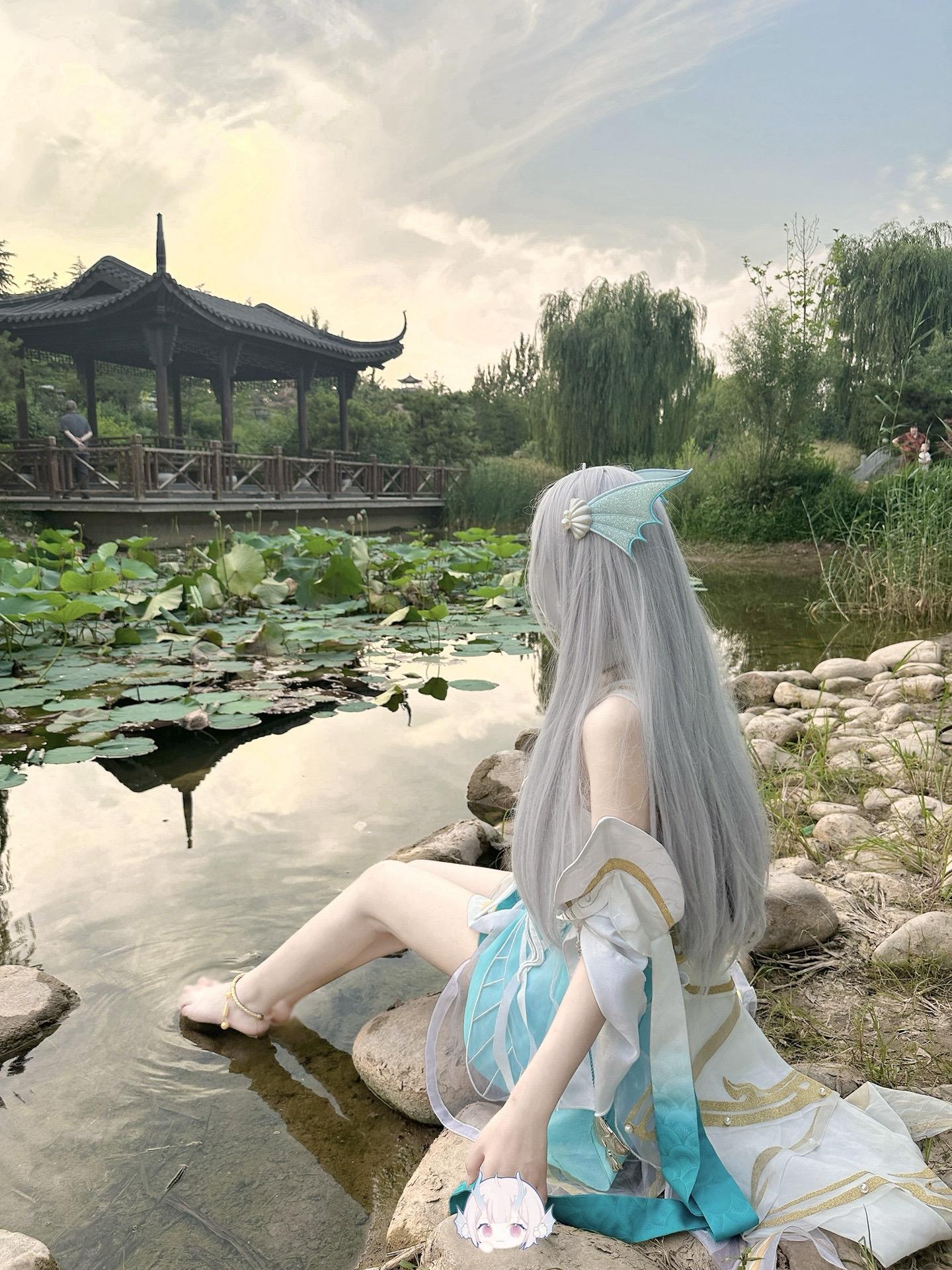 这是哪家的掌上明珠呀。