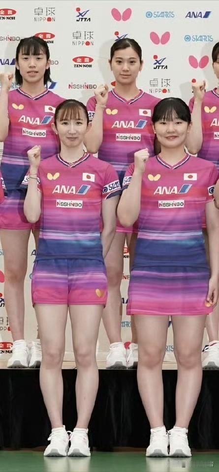 2026年国际乒联伦敦团体世乒赛，女团小组赛精彩开赛，日本对阵英格兰，赛场对决一