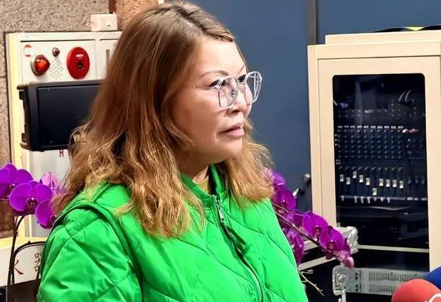 在台陆配何鹰鹭12月3日发自媒体称，自从退出国民党后，她一直在台湾跑各个社团组织