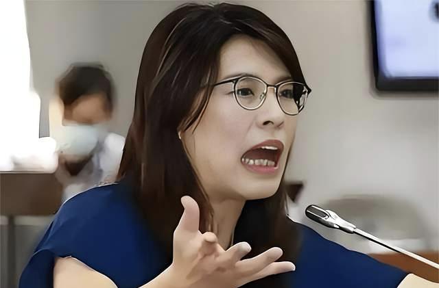 驳：郑丽文七七事变谬论：不记仇恨，那我们该记什么？
 
七七事变，狼烟未远，国耻