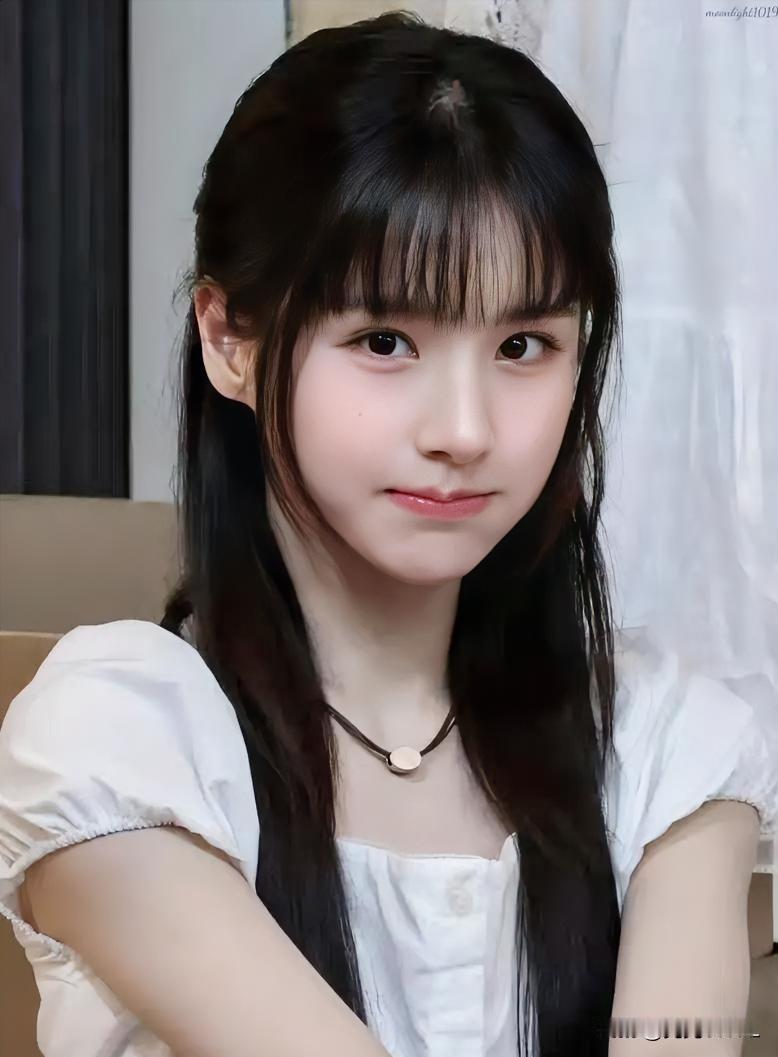 你心里有没有特别清纯可爱的女孩